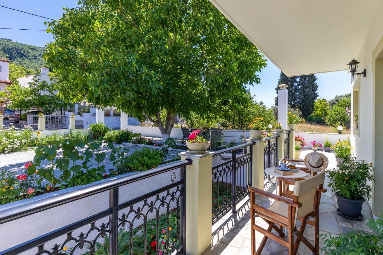 Casa Mia - 5 min from Stafilos beach Skopelos Exterior foto